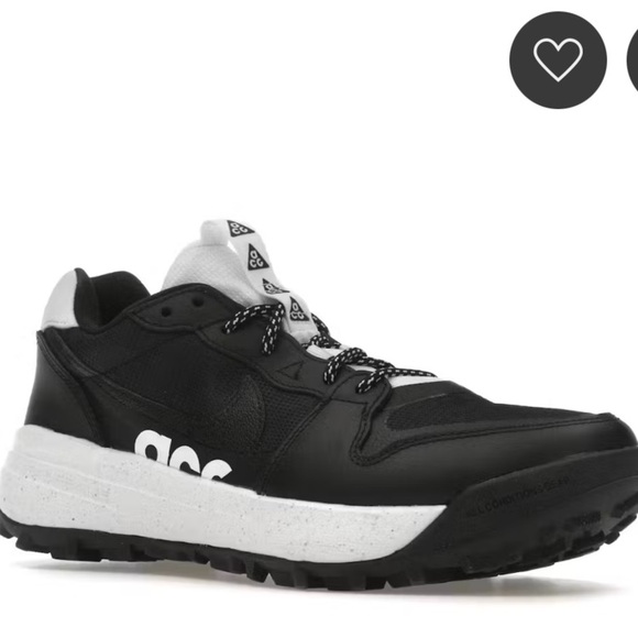Nike ACG Lowcate
Black White Size 7 Gorpcore, Adventure, Traction, Outdoor, Hike - Picture 1 of 13